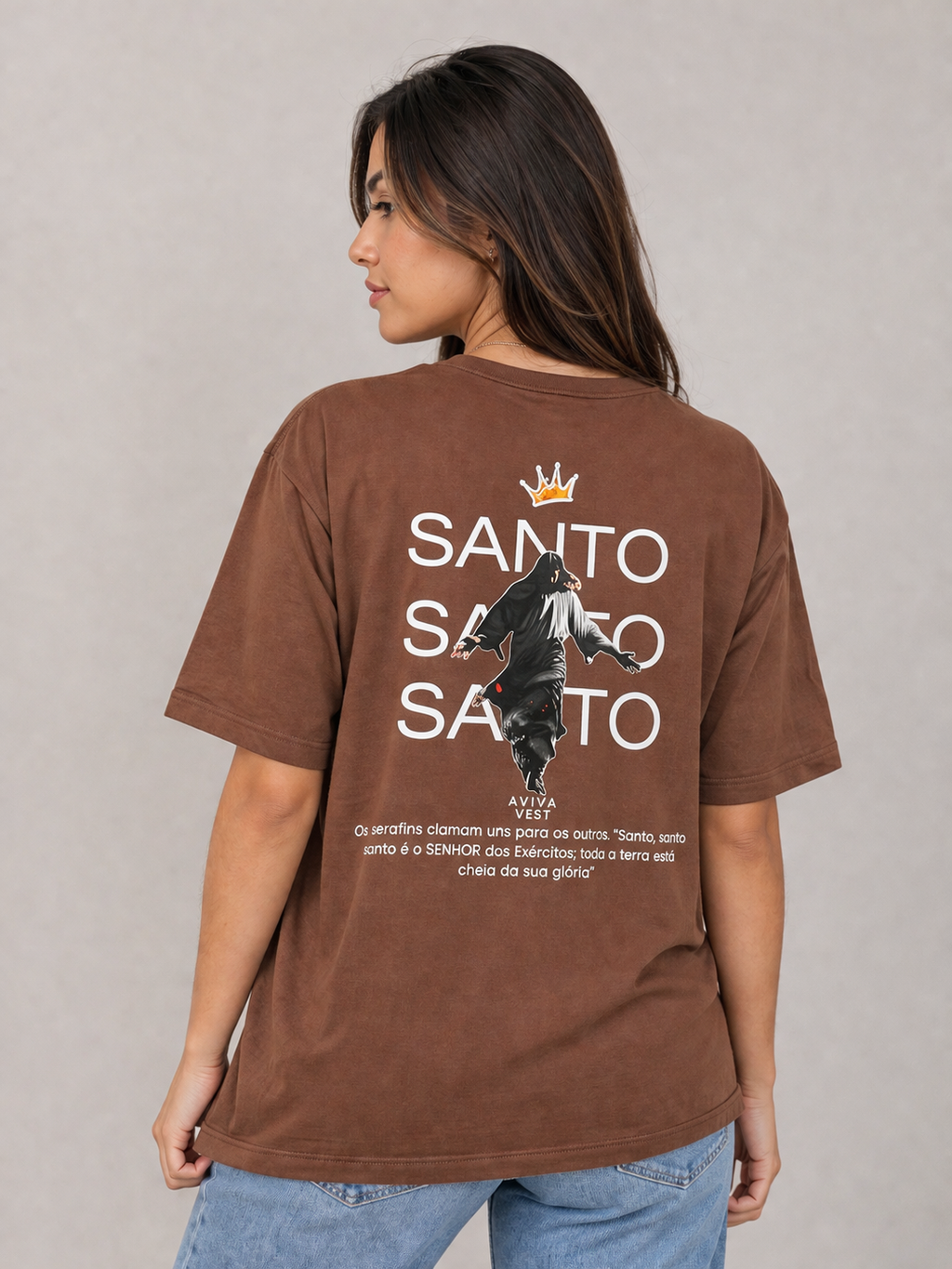 Camiseta Oversize Feminina “Santo Santo Santo”