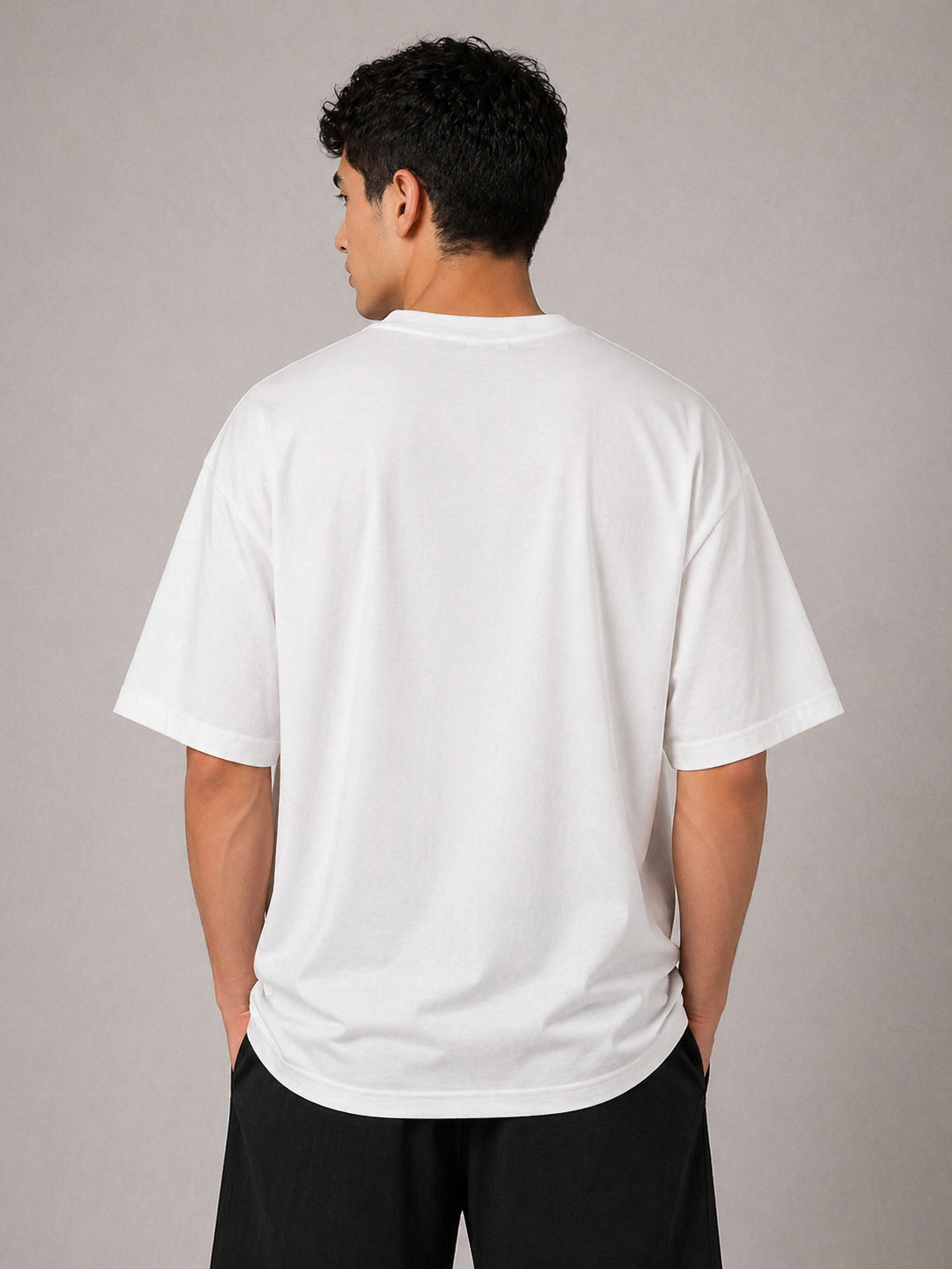 Camiseta Oversized Yeshua “He Saves”